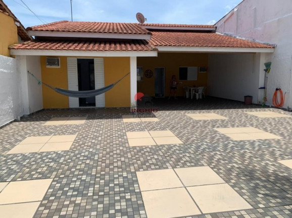 Imagem Casa com 2 Quartos à Venda, 250 m² em Belmira Novaes - Peruíbe Imagem Casa com 2 Quartos à Venda, 250 m² em Belmira Novaes - Peruíbe