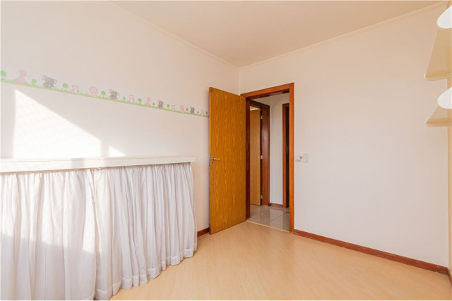 Imagem Imóvel com 2 Quartos à Venda, em Cavalhada - Porto Alegre Imagem Imóvel com 2 Quartos à Venda, em Cavalhada - Porto Alegre