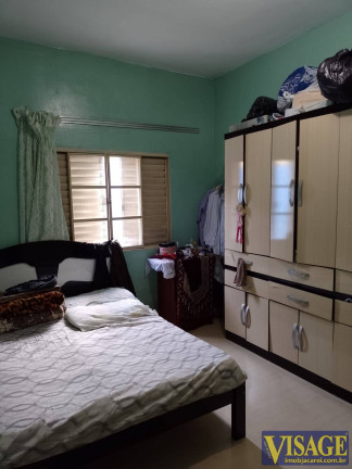 Imagem Casa com 4 Quartos à Venda,  em Jd. Das Industrias - Jacareí