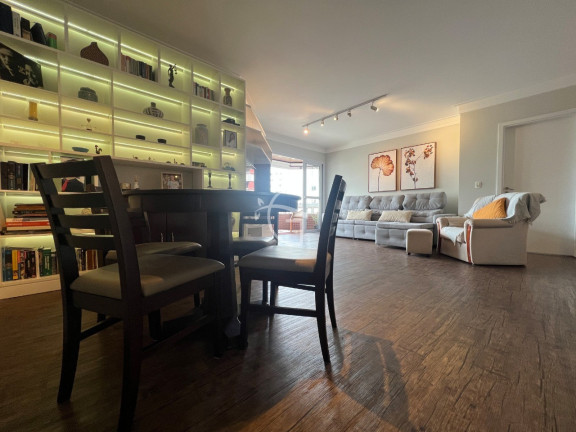 Imagem Apartamento com 3 Quartos à Venda, 131 m² em Atiradores - Joinville