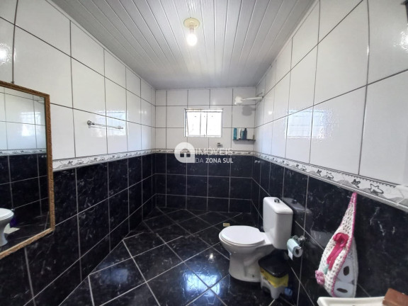 Imagem Casa com 2 Quartos à Venda, 100 m²