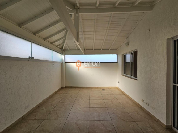 Imagem Casa com 3 Quartos à Venda, 100 m²