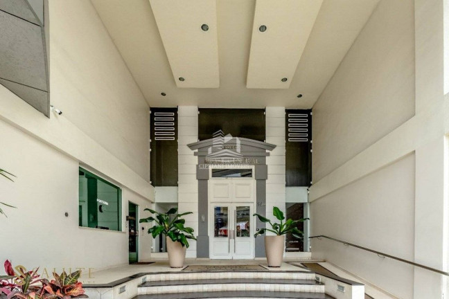 Imagem Apartamento com 3 Quartos à Venda, 106 m² em Centro - Balneário Camboriú