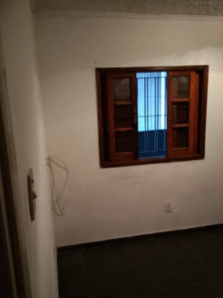 Imagem Casa com 4 Quartos à Venda, 229 m² em Jardim Do Estádio - Santo André Imagem Casa com 4 Quartos à Venda, 229 m² em Jardim Do Estádio - Santo André