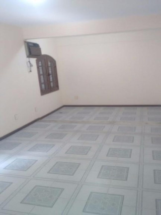 Imagem Casa com 3 Quartos à Venda, 100 m² em Centro - Macaé Imagem Casa com 3 Quartos à Venda, 100 m² em Centro - Macaé