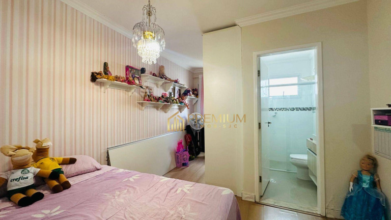 Imagem Sobrado com 4 Quartos à Venda, 300 m² em Jardim Das Colinas - São José Dos Campos