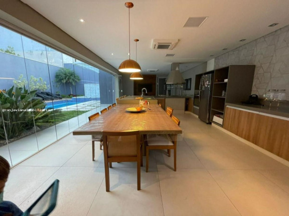 Imagem Casa à Venda, em São Paulo 2 - Cotia Imagem Casa à Venda, em São Paulo 2 - Cotia