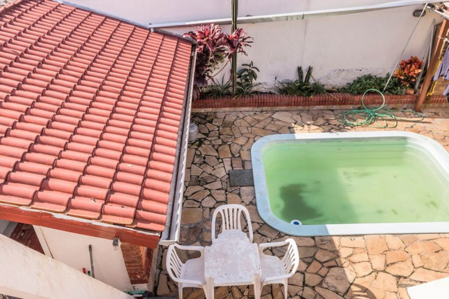 Imagem Imóvel com 4 Quartos à Venda, em Santa Tereza - Porto Alegre Imagem Imóvel com 4 Quartos à Venda, em Santa Tereza - Porto Alegre