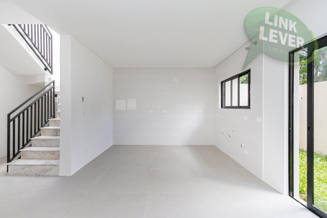 Imagem Sobrado com 3 Quartos à Venda, 117 m² em Boa Vista - Curitiba