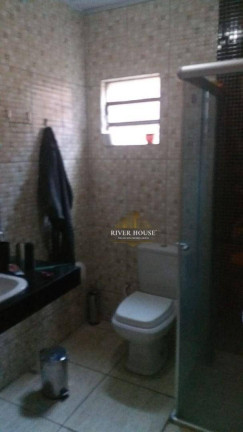 Imagem Casa com 4 Quartos à Venda, 240 m² em Cpa I - Cuiabá