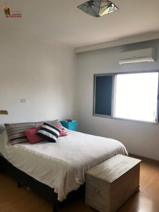 Imagem Casa com 4 Quartos à Venda, 365 m² em Brooklin - São Paulo Imagem Casa com 4 Quartos à Venda, 365 m² em Brooklin - São Paulo