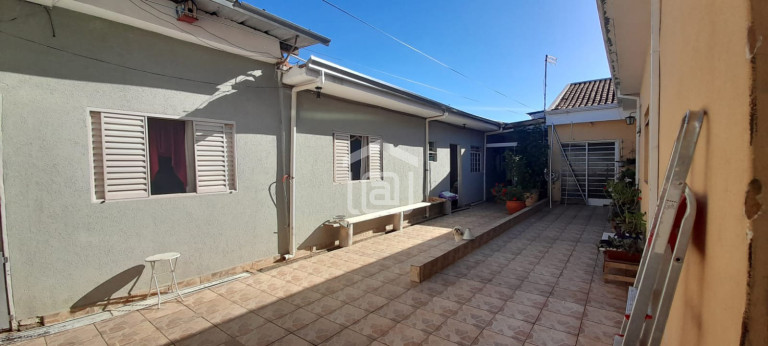 Casa com 2 Quartos à Venda, 360 m² em Santa Rosália - Poços De Caldas