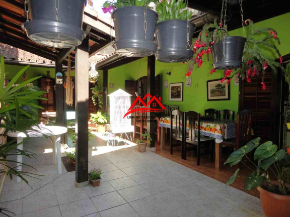 Imagem Casa com 7 Quartos à Venda, 175 m² em Itaguá - Ubatuba