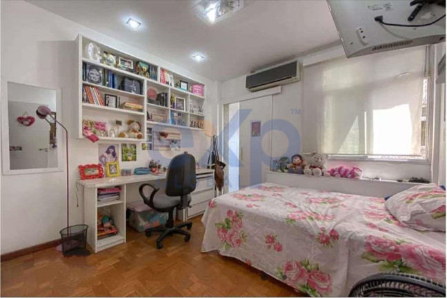 Imagem Apartamento com 4 Quartos à Venda, 185 m² em Olaria - Rio De Janeiro