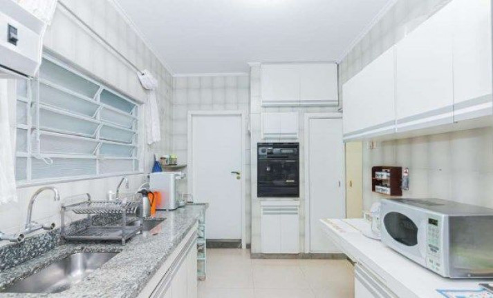 Imagem Sobrado com 3 Quartos à Venda ou Locação, 410 m² em Lapa - São Paulo Imagem Sobrado com 3 Quartos à Venda ou Locação, 410 m² em Lapa - São Paulo