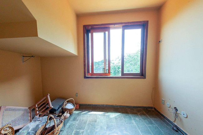 Imagem Casa com 6 Quartos à Venda, 1.500 m² em Itaipu - Niterói Imagem Casa com 6 Quartos à Venda, 1.500 m² em Itaipu - Niterói