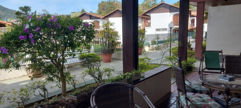 Imagem Casa com 4 Quartos à Venda, 250 m² em Alto - Teresópolis Imagem Casa com 4 Quartos à Venda, 250 m² em Alto - Teresópolis