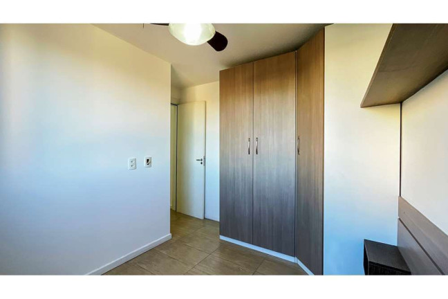 Imagem Apartamento com 2 Quartos à Venda, 42 m² em Sarandi - Porto Alegre