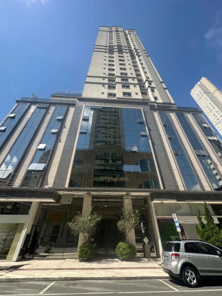 Imagem Apartamento com 4 Quartos à Venda, 143 m² em Centro - Balneário Camboriú Imagem Apartamento com 4 Quartos à Venda, 143 m² em Centro - Balneário Camboriú