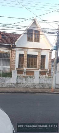 Imagem Casa com 6 Quartos à Venda, em Centro - Montes Claros Imagem Casa com 6 Quartos à Venda, em Centro - Montes Claros