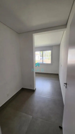 Imagem Casa com 3 Quartos à Venda, 194 m² em Cachoeira Do Bom Jesus - Florianópolis