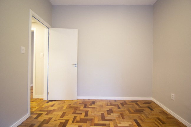 Imagem Apartamento com 2 Quartos à Venda, 68 m² em Floresta - Porto Alegre Imagem Apartamento com 2 Quartos à Venda, 68 m² em Floresta - Porto Alegre