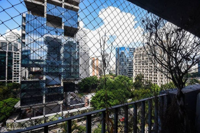 Imagem Apartamento com 3 Quartos à Venda, 139 m² em Itaim Bibi - São Paulo