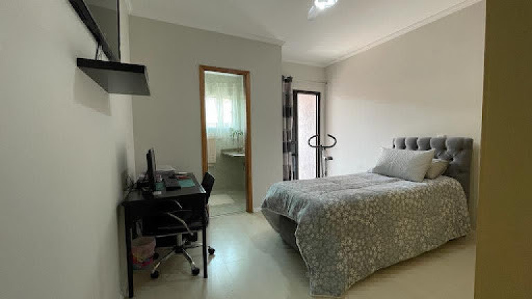 Imagem Imóvel com 3 Quartos à Venda, 240 m² em água Fria - São Paulo