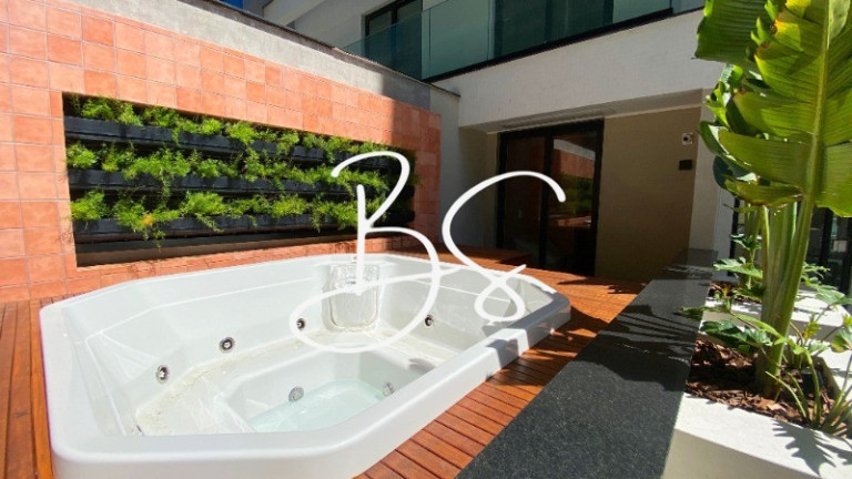 Imagem Apartamento com 4 Quartos à Venda, 226 m² em Praia Brava De Itajaí - Itajaí Imagem Apartamento com 4 Quartos à Venda, 226 m² em Praia Brava De Itajaí - Itajaí