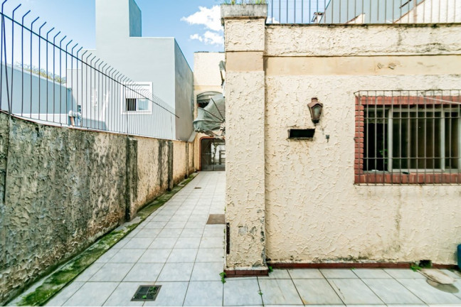 Imagem Casa com 3 Quartos à Venda, 299 m² em Passo Da Areia - Porto Alegre Imagem Casa com 3 Quartos à Venda, 299 m² em Passo Da Areia - Porto Alegre