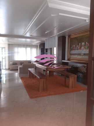 Imagem Casa com 4 Quartos à Venda, 567 m² em Bigorrilho - Curitiba Imagem Casa com 4 Quartos à Venda, 567 m² em Bigorrilho - Curitiba