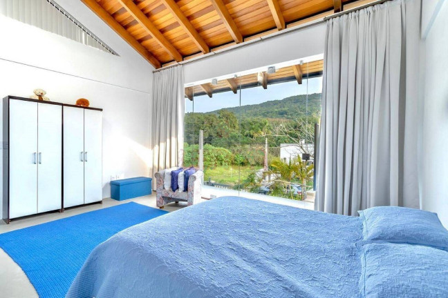 Imagem Casa com 3 Quartos à Venda, 184 m² em Bombas - Bombinhas Imagem Casa com 3 Quartos à Venda, 184 m² em Bombas - Bombinhas