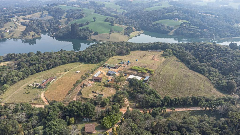 Imagem Imóvel com 1 Quarto à Venda, 22.000 m² em Vila David Antônio - Campo Largo Imagem Imóvel com 1 Quarto à Venda, 22.000 m² em Vila David Antônio - Campo Largo