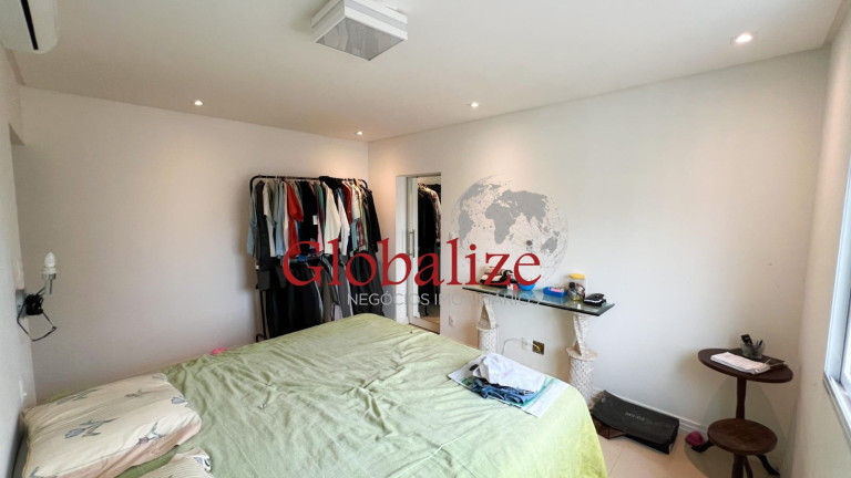 Imagem Imóvel com 4 Quartos à Venda, 400 m² em Ponta Da Praia - Santos Imagem Imóvel com 4 Quartos à Venda, 400 m² em Ponta Da Praia - Santos