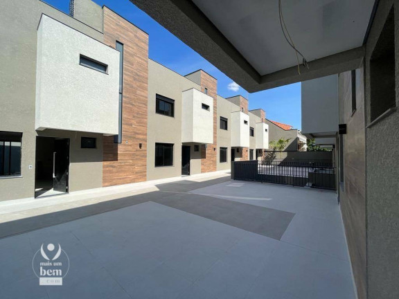 Imagem Sobrado com 3 Quartos à Venda, 131 m² em Pilarzinho - Curitiba