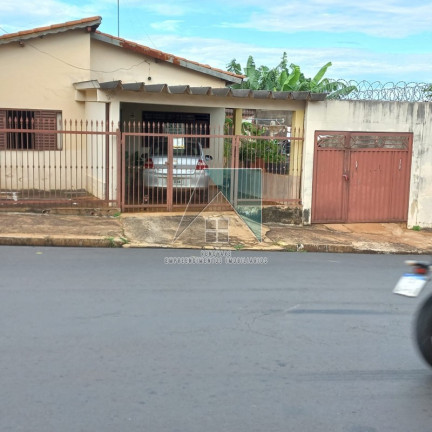 Imagem Casa com 3 Quartos à Venda, em Ipiranga - Ribeirão Preto Imagem Casa com 3 Quartos à Venda, em Ipiranga - Ribeirão Preto
