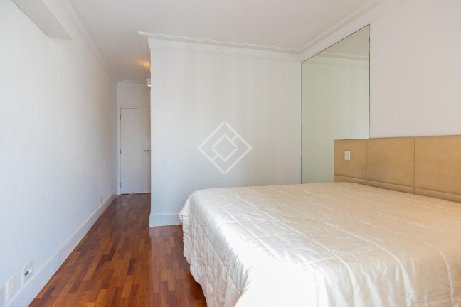 Imagem Apartamento com 3 Quartos à Venda, 146 m² em Moema - São Paulo Imagem Apartamento com 3 Quartos à Venda, 146 m² em Moema - São Paulo