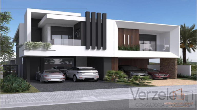Casa com 3 Quartos à Venda, 387 m² em Centro - Camboriú