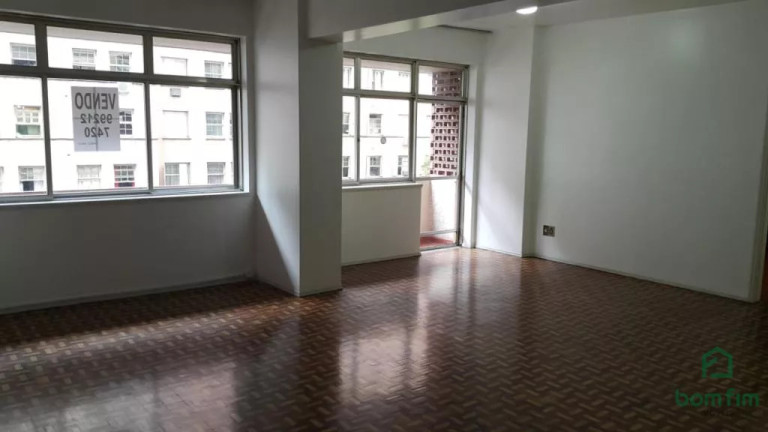 Imagem Apartamento com 2 Quartos para Alugar, 138 m² em Centro Histórico - Porto Alegre Imagem Apartamento com 2 Quartos para Alugar, 138 m² em Centro Histórico - Porto Alegre