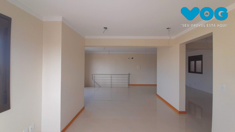 Imagem Imóvel com 3 Quartos à Venda, 195 m² em Petrópolis - Porto Alegre