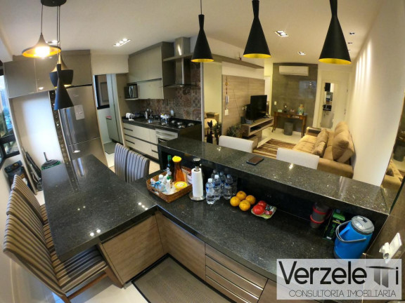 Imagem Apartamento com 2 Quartos à Venda, 77 m² em Centro - Balneário Camboriú
