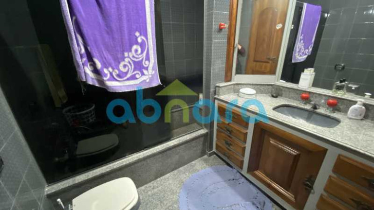 Imagem Apartamento com 3 Quartos à Venda, 160 m² em Copacabana - Rio De Janeiro Imagem Apartamento com 3 Quartos à Venda, 160 m² em Copacabana - Rio De Janeiro