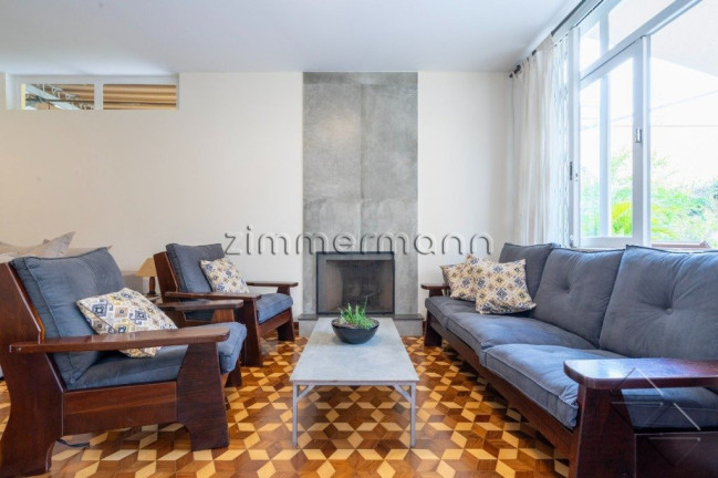 Imagem Casa com 4 Quartos à Venda, 375 m² em Planalto Paulista - São Paulo Imagem Casa com 4 Quartos à Venda, 375 m² em Planalto Paulista - São Paulo