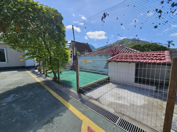 Imagem Casa com 3 Quartos à Venda, 200 m² em Bom Retiro - Teresópolis Imagem Casa com 3 Quartos à Venda, 200 m² em Bom Retiro - Teresópolis