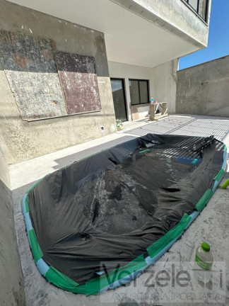 Imagem Casa com 3 Quartos à Venda, 145 m² em São Francisco De Assis - Camboriú