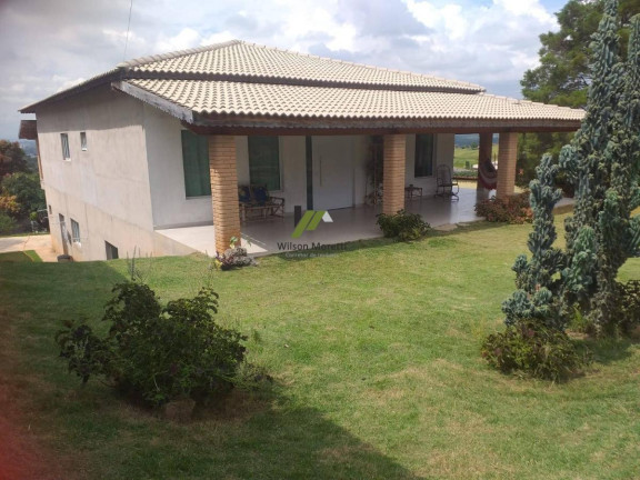 Casa com 4 Quartos à Venda, 426 m²