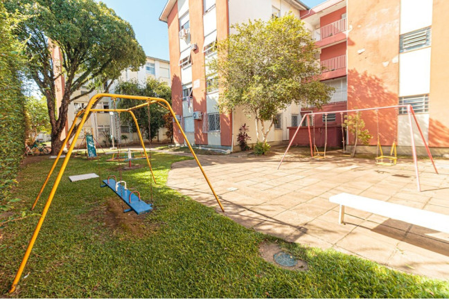 Imagem Imóvel com 3 Quartos à Venda, 64 m² em Higienópolis - Porto Alegre Imagem Imóvel com 3 Quartos à Venda, 64 m² em Higienópolis - Porto Alegre