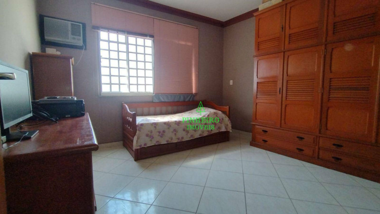 Imagem Casa com 3 Quartos à Venda, 339 m² em Sete Pontes - São Gonçalo Imagem Casa com 3 Quartos à Venda, 339 m² em Sete Pontes - São Gonçalo