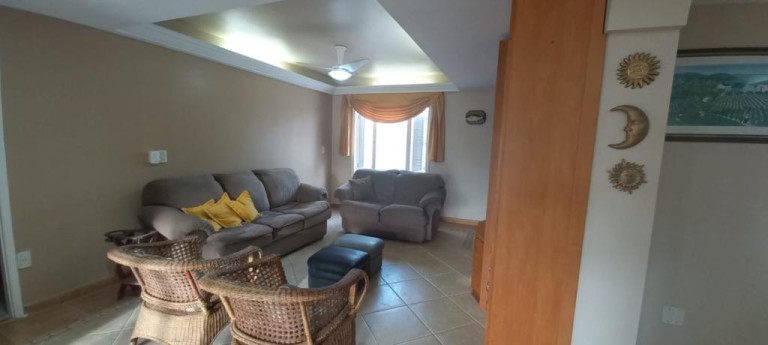 Imagem Sobrado com 4 Quartos à Venda, 270 m² em Capão Novo - Capao Da Canoa Imagem Sobrado com 4 Quartos à Venda, 270 m² em Capão Novo - Capao Da Canoa