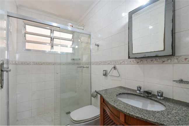 Imagem Imóvel com 3 Quartos à Venda, em Vila Gumercindo - São Paulo Imagem Imóvel com 3 Quartos à Venda, em Vila Gumercindo - São Paulo